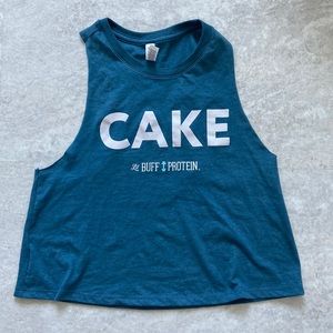 Cake crop top!